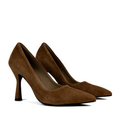 Women stylish, elegant shoes 1322 brown velour