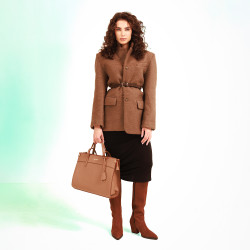 Women shoulder bag 047g caramel brown lifestyle