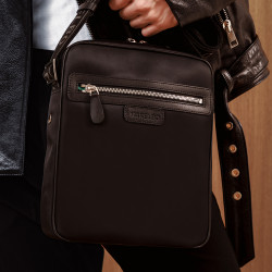 Geanta barbati de umar 304g 01 tesut black+napa black lifestyle