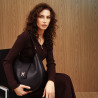 Women shoulder bag 050g biz black lifestyle
