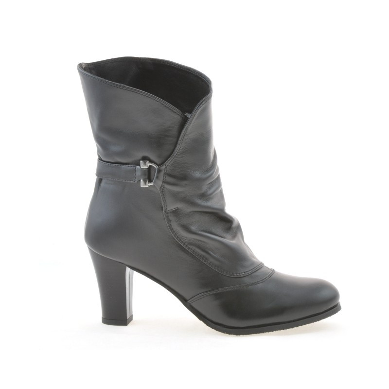 Women boots 1116 black