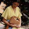 Women hand bag 037g camoscio nude lifestyle