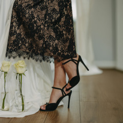 Women sandals 1365 black velour lifestyle
