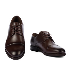 Men stylish, elegant shoes 9008 a cafe