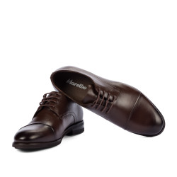Men stylish, elegant shoes 9008 a cafe