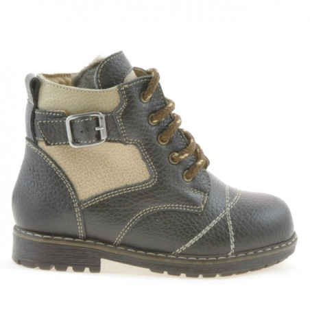 Small children boots 21c cafe combined