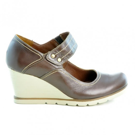 Women casual shoes 199 chocolate