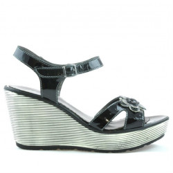 Women sandals 5006 patent black