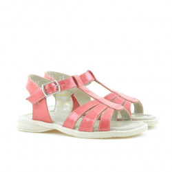 Small children sandals 53c patent coral