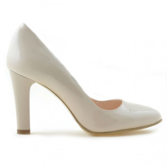 Women stylish, elegant shoes 1243 patent ivory